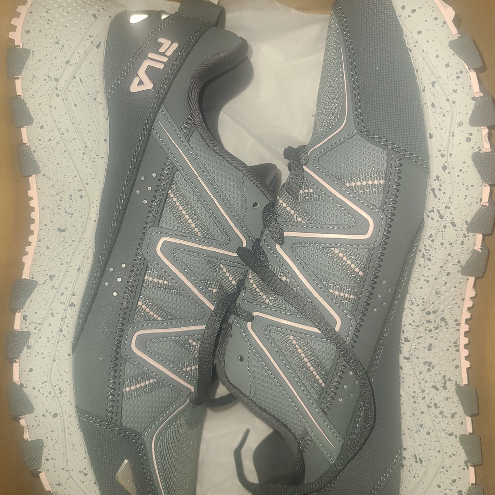 Fila Women's Gray and Pink Athletic Shoes